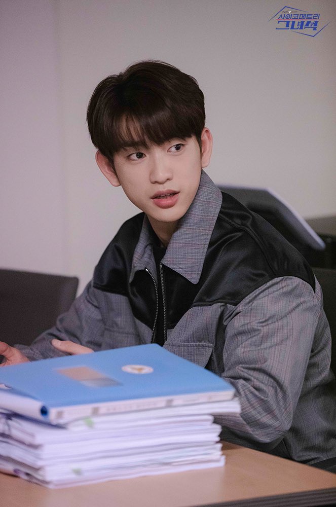 D4-wNJQUIAAAPLI.jpg:orig