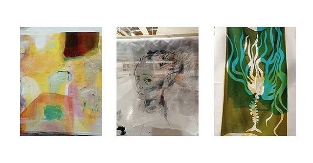 Did you know that Carole runs classes and workshops, where she shares her extensive skills and knowledge with students?

Carole is considered a leading expert in her field, which includes traditional skills of screen printing, Devoré work, and foiling. 
Various types of clas…