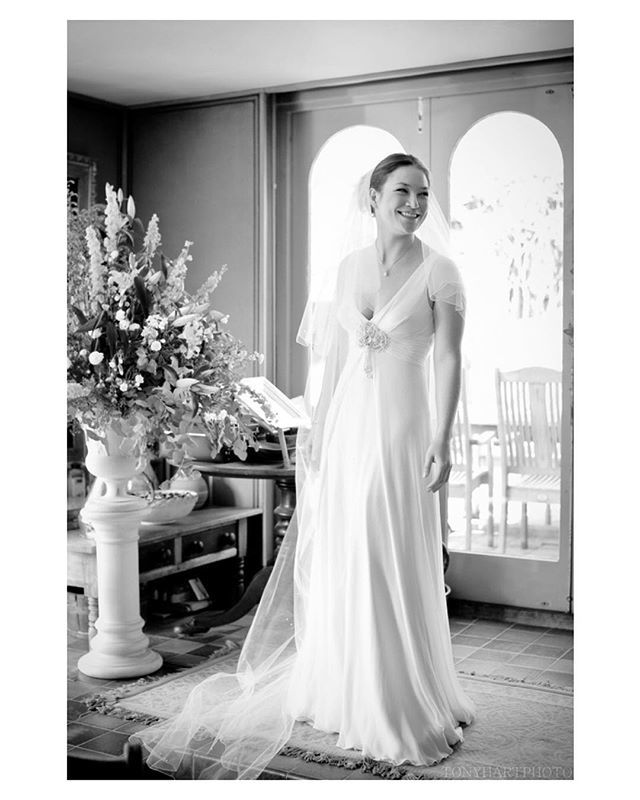 Lydia! Another archive find from a wedding I REALLY loved! .
.
.
.
.
#fashion #backlit #weddingplanning #bridal #love #wedding #weddingplanner #pubwedding #weddingdress #weddingphotographer #weddings #weddingphotography #destinationwedding #weddinginspo … bit.ly/2W5c30V