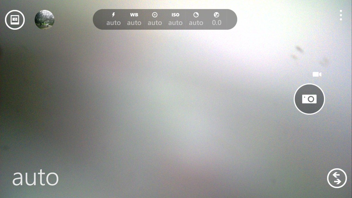 protobetatest's tweet photo. Here's some random tidbit: The lumia camera app for both the 1020 and the cancelled Lumia Icon (929) 34MP variant had a rather handy feature called focus light control. Here's how it looked: https://t.co/Y4wDv4SedS