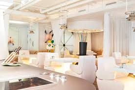 ¿¿Quieres vivir una experiencia gastronómica 🔝??  Reserva en #Diverxo y disfruta de un viaje por la cocina creativa mientras saboreas la deliciosa <a href="/carnewagyu/">Carne de Wagyu</a> 🍽🌟😋
bit.ly/2uB2ACD