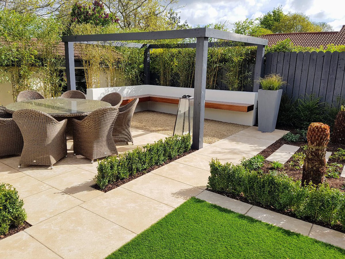 TrustedPeopleIE's tweet photo. Beautiful and useable garden design and build project from @LandArt_ see more at: https://t.co/cS7bTtZxRg https://t.co/VMTKDM3XSx
