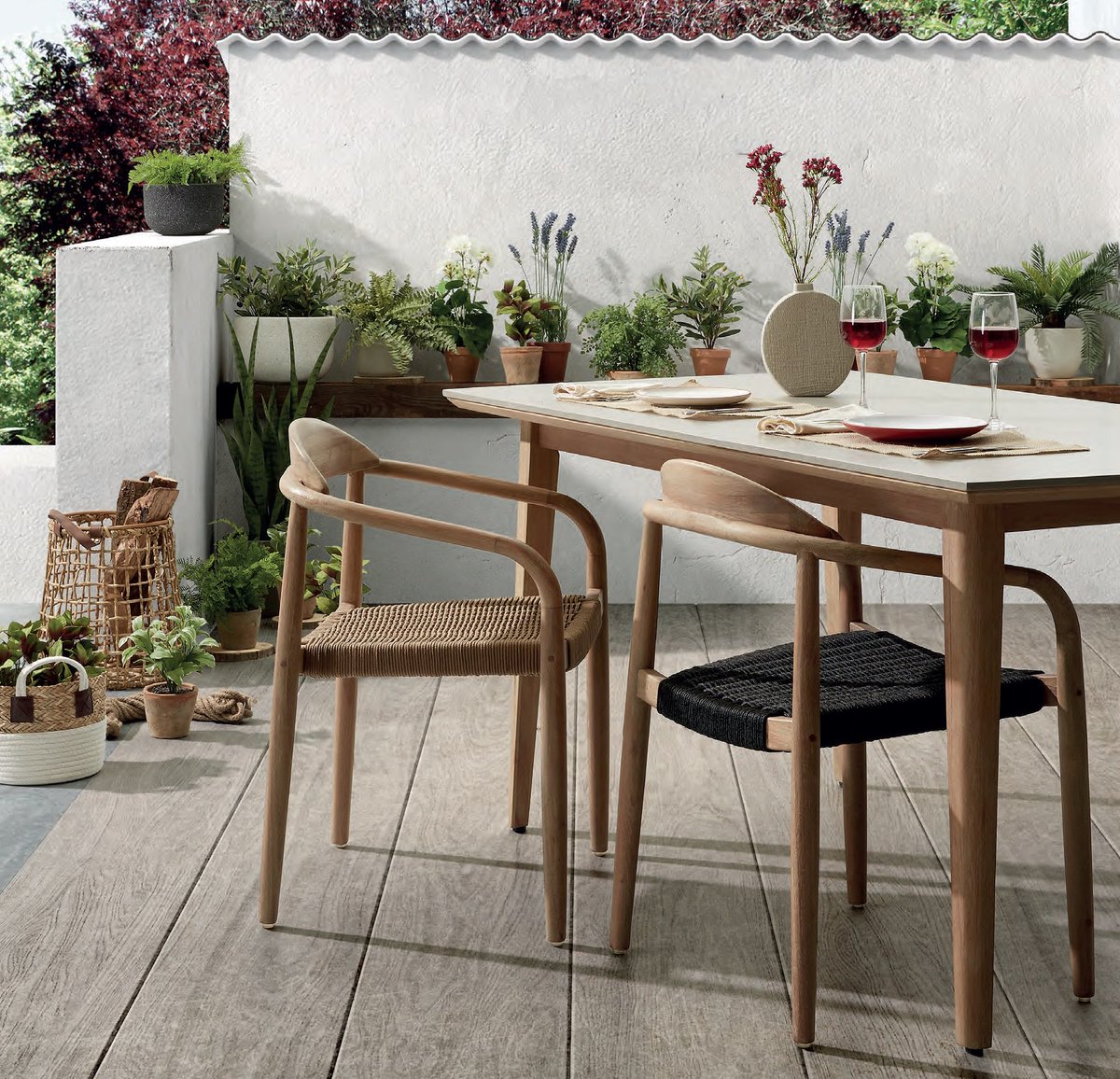 IngeniaContra's tweet photo. Crear espacios exclusivos, marcar la personalidad de los #espacios #exteriores, aportar #calidad, #diseño o un extra de #comodidad que te diferencia del resto son sólo algunas aspectos que una correcta elección del #mobiliario para exteriores puede hacer por sí solo. #sillas https://t.co/tForPYVv4V