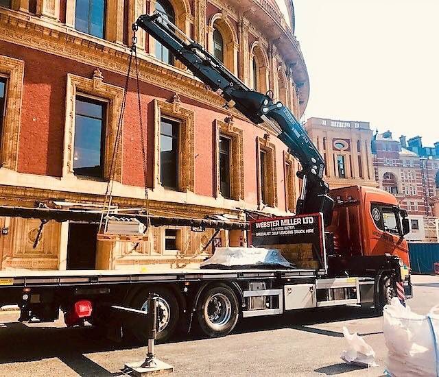 Fassi_UK's tweet photo. Francis Cowell @Webstermiller1 sent us his account of why he enjoys working with #fassicranes.  ‘For looks, versatility, performance, power to weight, cost &amp; maintainability I can see why #fassi is the crane of choice for our fleet.’  Full story https://t.co/RE6UVvpvBZ https://t.co/24gzLqn4Zo