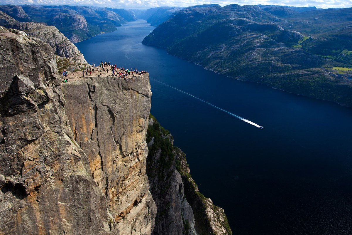 PlacesWS's tweet photo. Looking out over the Lysefjord from the Pulpit Rock (also known as Preikestolen) is an experience of a lifetime.

#Norway #PulpitRock #Preikestolen #Europe #world #places #travel #amazing #wonderful  
🇳🇴 😍 https://t.co/V3nOCcNxYx