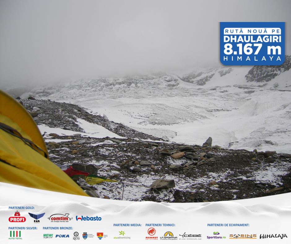 News from Himalaya :) Horia and his team reached the 4700 Japanese Basecamp on Dhaulagiri. They still wait for luggages and they don't have the best weather. More info: horiacolibasanuhimalaya.ro/en/horia-colib…