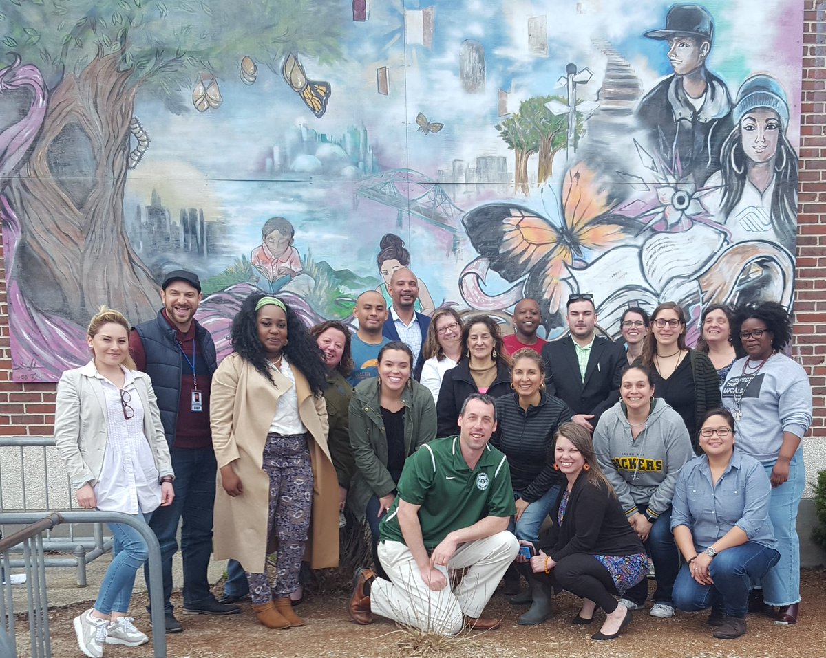 JCR077's tweet photo. Generous funding from the Greater Lowell Health Alliance made it possible for 20 community members to participate in a two-day e-CPR (Emotional CPR) course.
E-CPR teaches people to assist others in crisis using 3 principles- Connecting, emPowering,& Revitalizing.
#Lowell #BGCGL_ https://t.co/rCYyTe8dBv