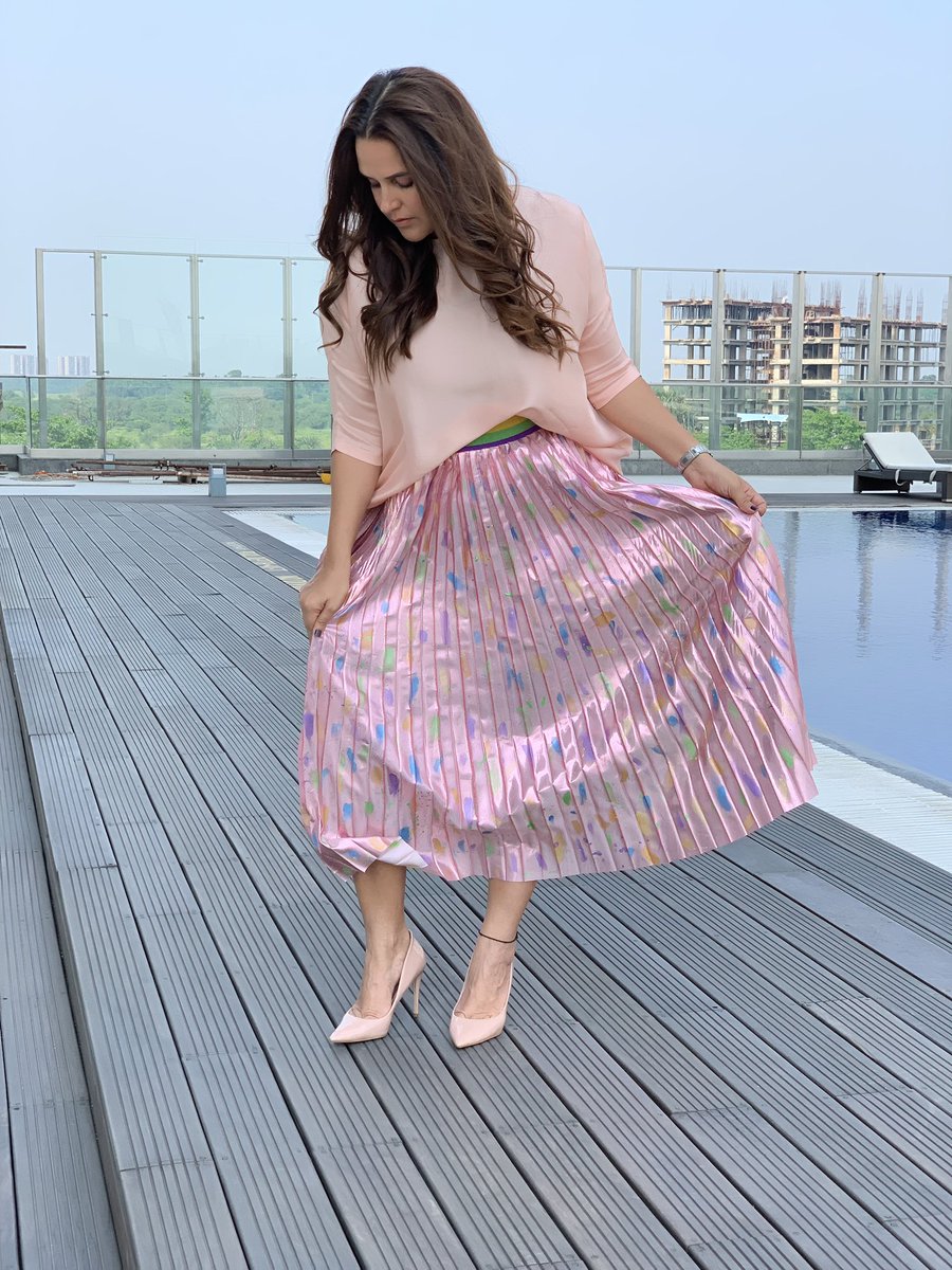Neha Dhupia tweet media