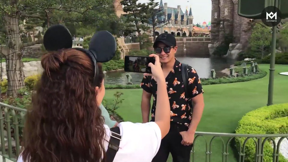 CocoYassiOFC's tweet photo. Girlfriend and Boyfriend Duties 🙈😍 BALAKAYOJAN  #masaYASSiCOCO 💑 📍Tokyo, Disneyland
@Yassizzle @cocomartin_ph ❤

#CocoYassIsREAL #CocoYassInJapan #CocoYassTravel https://t.co/Q2iHLUeUfV