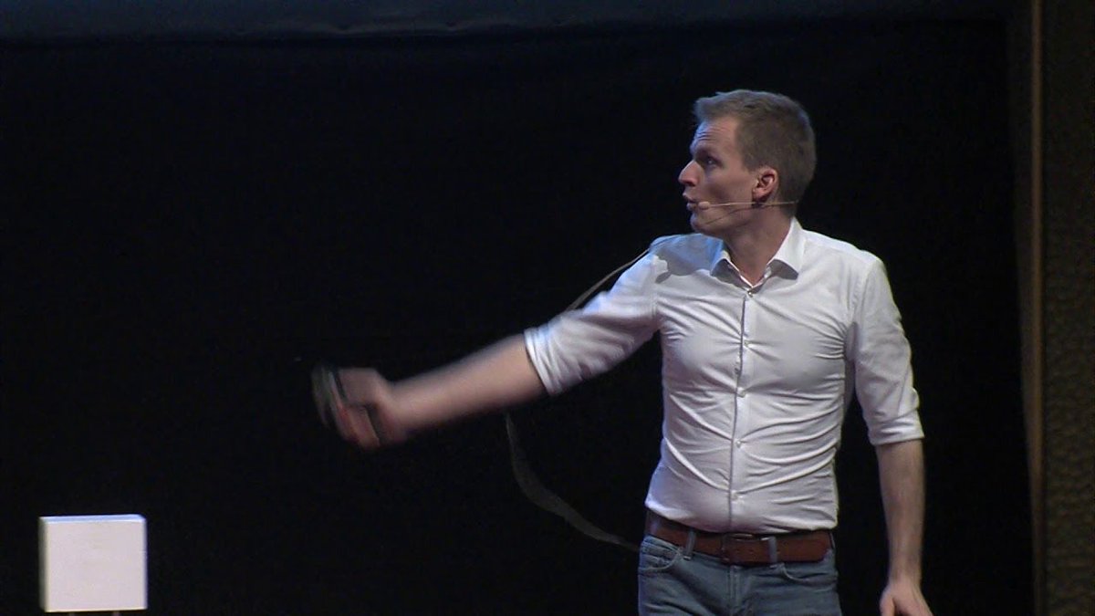 They are only two numbers: 0 and 1 and they change the world. Robert Wille tells us how building computers is so simple. And building computers is so complex! Curious what he means? Watch his #tedxlinz talk! buff.ly/2UV1UU3