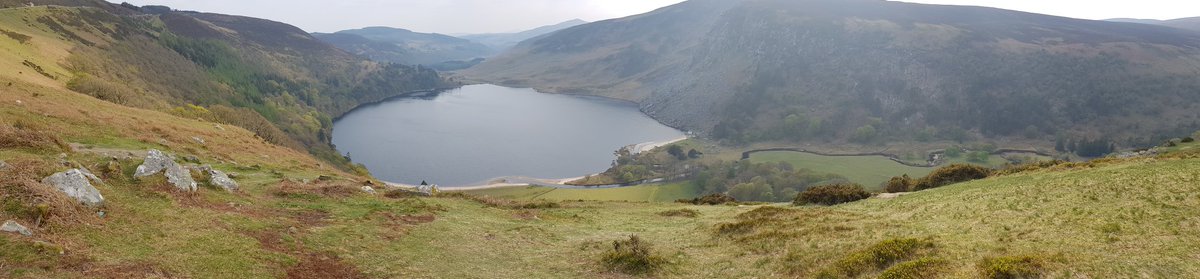 JamesmcGuirk97's tweet photo. Days out #beautiful #Ireland #EasterMonday #Guinness #lake https://t.co/vexFk7lnn1