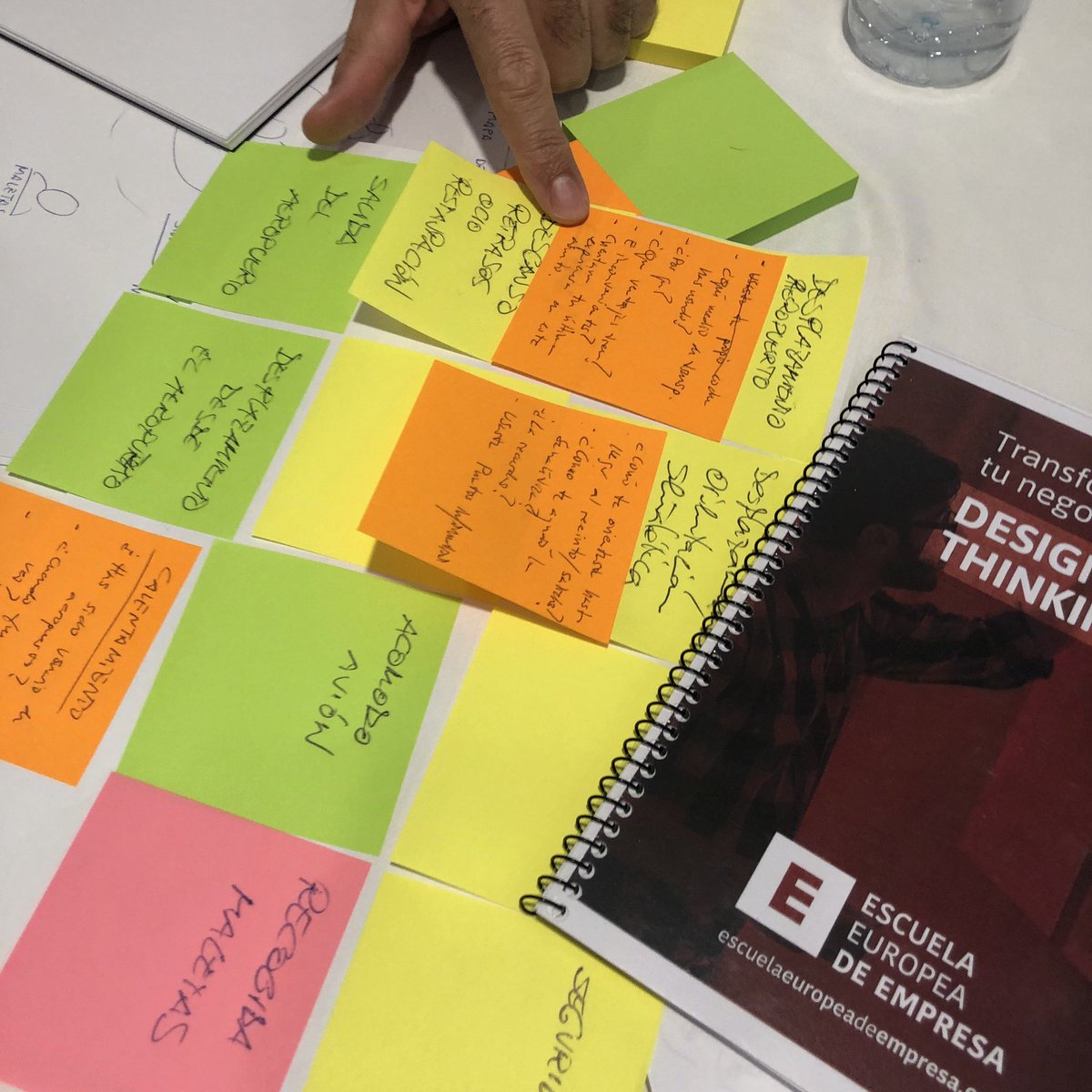 esc_europea_emp's tweet photo. ¿Conoces las posibilidades que te ofrece el Design Thinking para tu empresa?...esta semana estamos con #EEE_DesignThinking, con Rocío García Ramos, de la empresa #DINNGO. Abriendo nuevas oportunidades empresariales 🚀 https://t.co/NPzExxJv9B