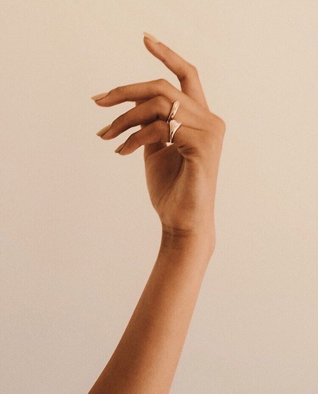 lipe_alexandra's tweet photo. Beauty is simple🐚 via pinterest https://t.co/nwjRCgrLf8 https://t.co/qVRBUgAY8k