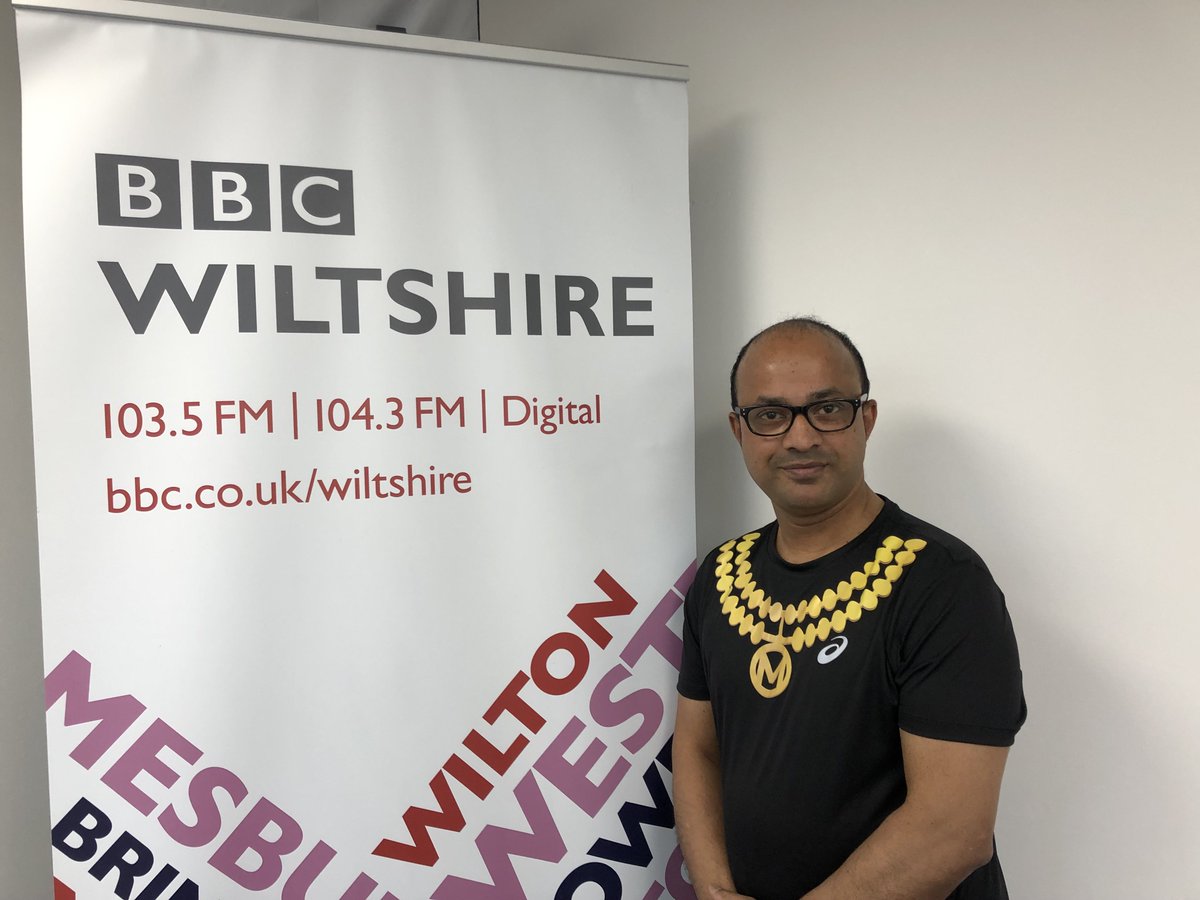 BBCWiltshire's tweet photo. The Mayor of Swindon's preparing to run his own marathon around the town. He's starting from the Link Centre tomorrow morning at 6.30am 🏃‍♂️🏃‍♀️ https://t.co/BpuuuG9FoG