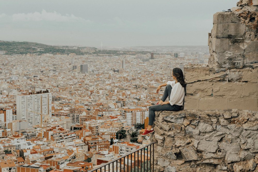 relint_UV's tweet photo. Quin és el teu destí desitjat? 🌍📍Marrakech, Dubai, Phuket, Bali, Barcelona, Creta… Aquestes són, segons @TripAdvisor, algunes de les millors ciutats per a viatjar en 2019, Descobreix-les 👉 https://t.co/RlogheC3eD
#uv #travel #viajar #marrakeck #Dubai #Phuket #Tripadvisor https://t.co/jsSCyS3cO3