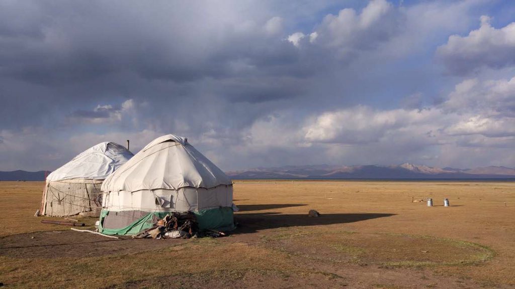kamarovobi's tweet photo. Beautiful memories from one of my #FavouriteProtectedArea from our trip to Son Kul in Kyrgyzstan in September 2017 https://t.co/u5GhlwJ9XN… @unepwcmc @protectedplanet @jgeldmann https://t.co/ZY6sR5Lhs5