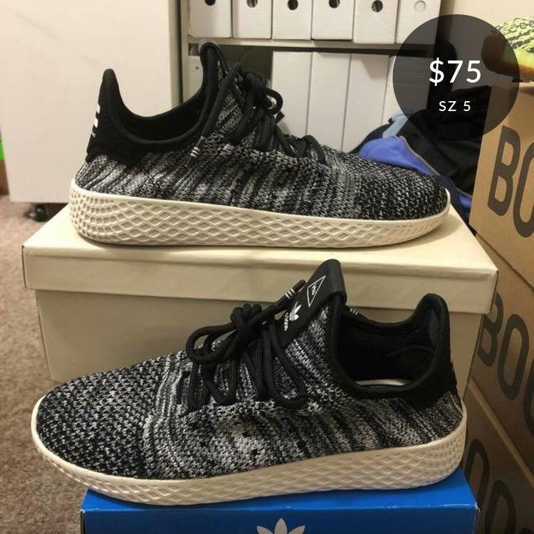 Chon8899's tweet photo. Check out this listing: Pharrell x Tennis Hu Primeknit 'Oreo' https://t.co/bmrZqg96VQ #GOATAPP https://t.co/obFCTt0VRB