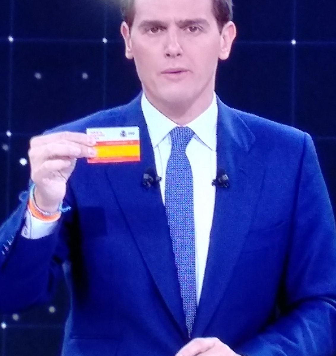 Oracio_Bernal's tweet photo. #LaCafeteraElRebate 
#DebateARDebate 
Para mi ganó Rivera, pero 2 gramos más!!! https://t.co/tgBdHFFNkQ