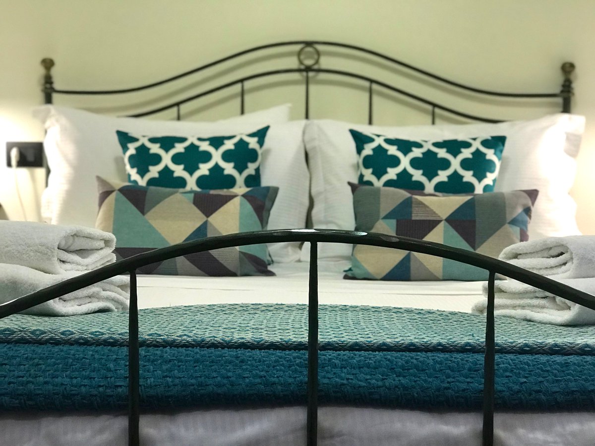 Huge thanks to our guests: <a href="/AmiroVista/">AMIRO VISTA, Lake Garda</a> has been awarded <a href="/Airbnb/">Airbnb</a>'s #Superhost again!
Only few dates remain for 2019, BOOK YOUR STAY amirovista.com

#airbnb #tt #lakegarda #holiday #holidays #love #italy #visitgarda #TripAdvisor #TravelTuesday #ttot #rtw #travel  #gardasee