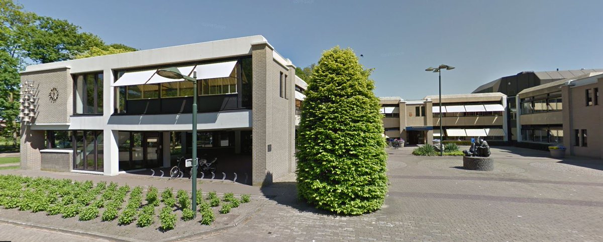 Op dit moment wordt in Twello <a href="/gemeente_Voorst/">Gemeente Voorst</a> het contract getekend voor de renovatie en verduurzaming van het gemeentehuis. Een hele mooie total engineeringopdracht in een innovatieve groene gemeente. Lees de Stentor bit.ly/2KXbEMY #energieneutraal #duurzaam