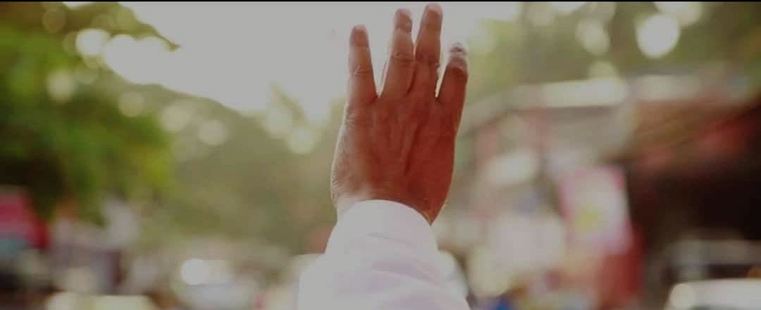 GouriNanda1's tweet photo. Be the fifth finger! Vote for @PJayarajan ✊ #VoteForLDF https://t.co/W3zncJEILM
