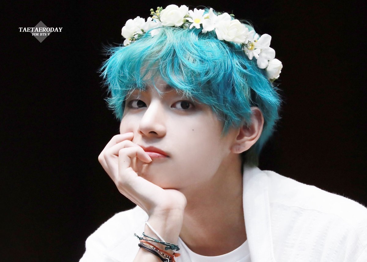TAETAEforVT2💜🦈 tweet media
