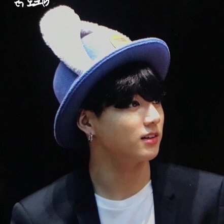 dmsdudw117's tweet photo. #BBMAsTopSocial BTS @BTS_twt https://t.co/Qpwr7IByYj