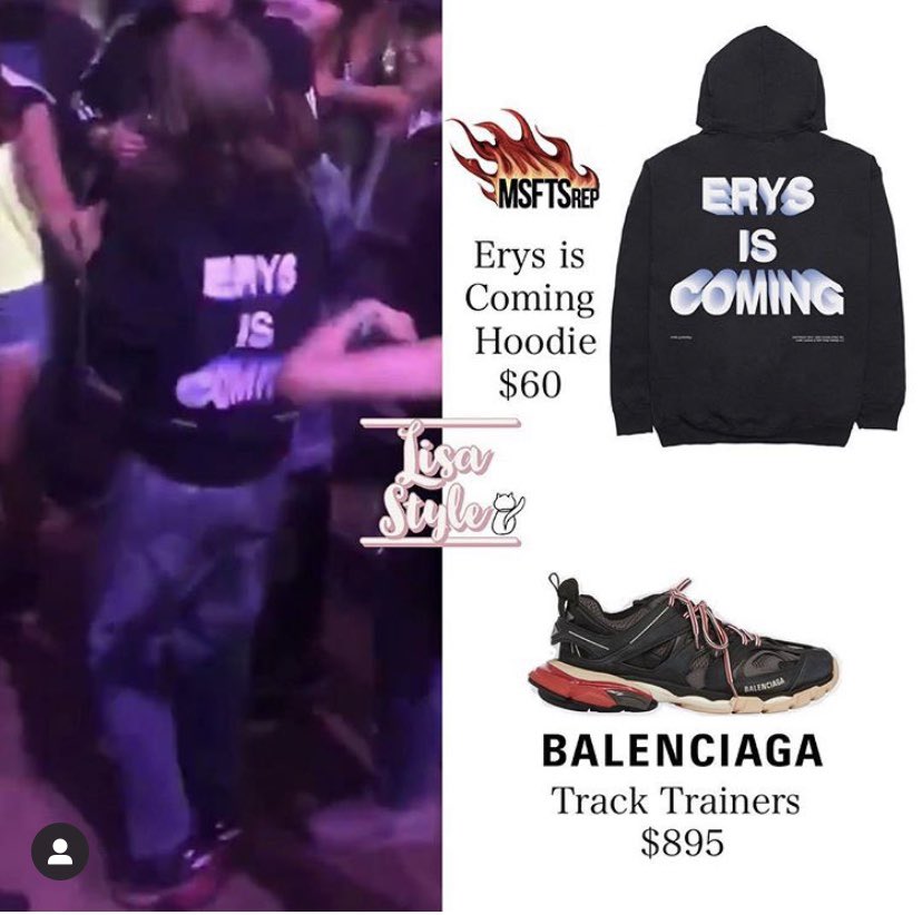 allblackpink205's tweet photo. พ่อ เสื้อพ่อ ยังไงพ่อยังไง ทั้งหมดทั้งมวล พิชาฮี รวยมากพ่ออออออ #lisachahee #lisa #chahee https://t.co/YljvmLVr3f