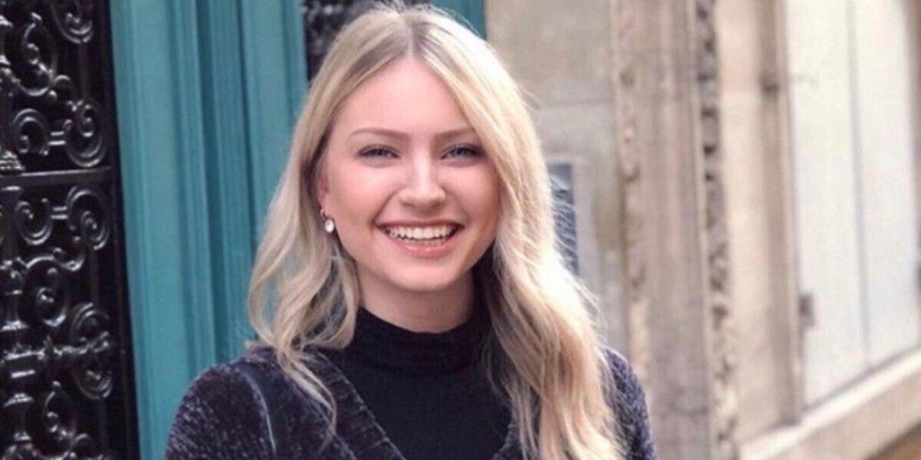 "One of the greatest challenges we have is explaining to others how a person who looks so well can actually feel ill or be in pain."

Amy (living with MS) sheds some light on the invisible symptoms of MS. How do you explain #UnseenMS to people? mssoc.uk/2IWVCQH #MSWeek