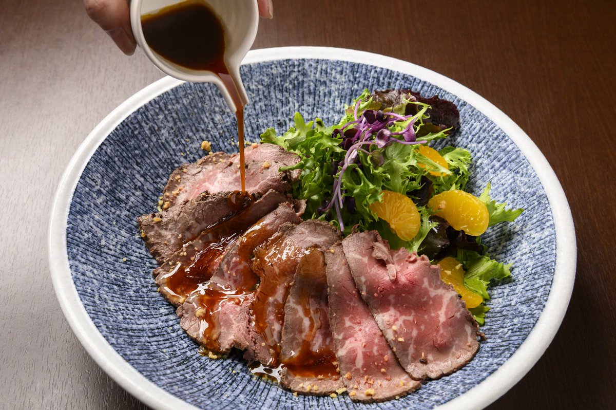 WagyuOne's tweet photo. Our delicious wagyu roast beef 🥩 salad 🥗 is available with our All You Can Eat Japanese BBQ. #WagyuOne #Melbourne #Japanese #Restaurant #BBQ #Buffet #Wagyu #WagyuBeef #AllYouCanEat #Dineout #MelbourneFoodie #MelbWeather #JapaneseBBQ #MeatLovers #China #JapaneseFood #Asian https://t.co/znSpfUf60j
