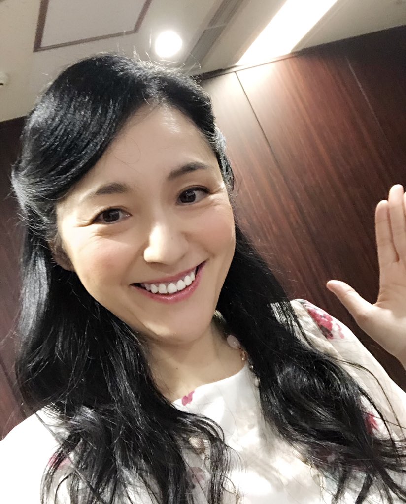 リクルートスーツの変遷 バブル全盛期の Jj では業種別に好感度の高い服を紹介するほどバラエティに富んでいた シブ5時 Togetter リクルートスーツの変遷 バブル全盛期の Jj では業種別に好感度の高い服を紹介するほどバラエティに富んでいた シブ5時 Togetter