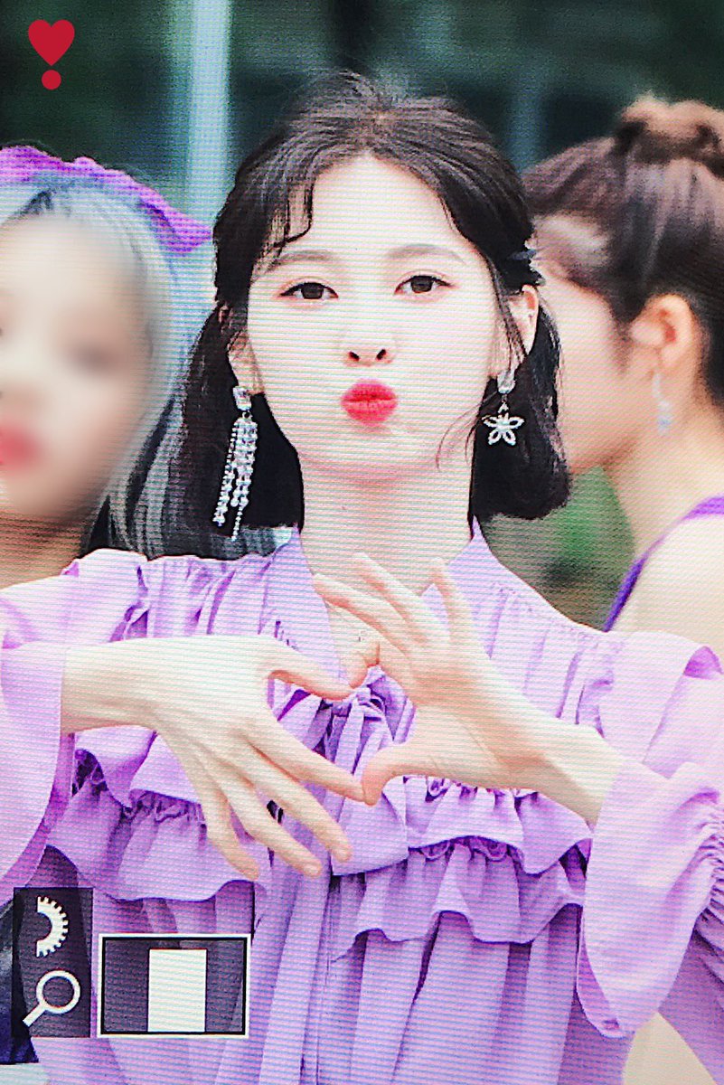 merrybin0713's tweet photo. 190424 #다이아 #DIA #예빈 #백예빈

명탐정 코난 5기 주제곡 바람의 라라라 그 자체 https://t.co/Lq5UdruGzy