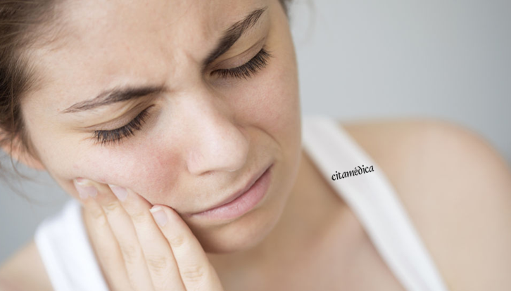 Citadental's tweet photo. Saber cómo relajar la #mandíbula cuando padecemos de #bruxismo es importante, además de acudir al especialista. Te damos algunos consejos para relajarla. https://t.co/2npGC9dMCN #citamedica #citadental #felizmartes https://t.co/H3pSfxTRhN
