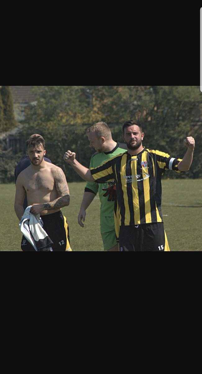 Crawley green shoes (@horseshoesfour) on Twitter photo 