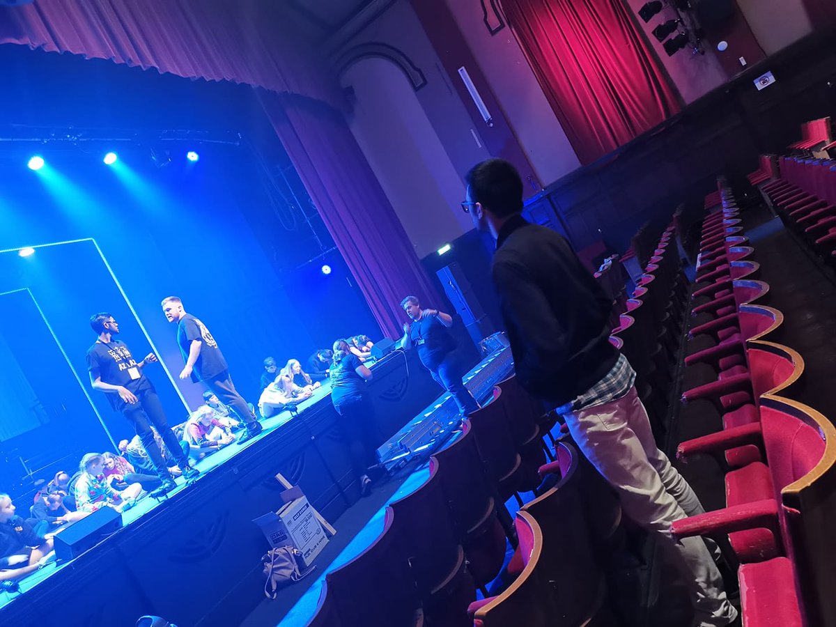 albanytheatre's tweet photo. @wingittheatre's cast of Thirteen have moved in for the week and wow, they're sounding incredible! *Throws arm in the air and shouts THIRTEEN!* 🙋‍♂️
Find out more and book now at: https://t.co/YT0LygfBWX #2DaysToGo https://t.co/TlJgk5TEod