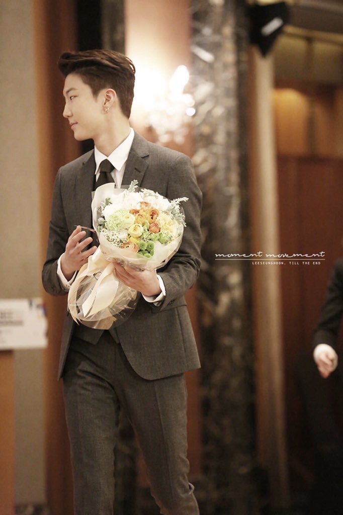 vitaminhoony's tweet photo. “she said yes” https://t.co/ljOxYOforW