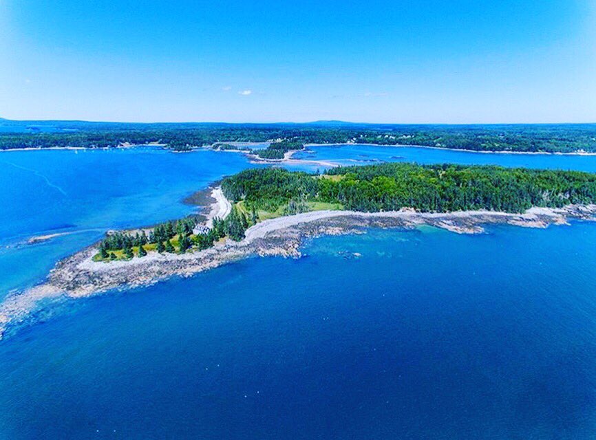 sheepehead's tweet photo. Deep blue sky above us, incredible waters around us...it’s pure magic💙
#mylpguide #bucketlist #You #time #meditation #adventures #outside #sheepheadislandresort #cntraveler #thrillst #tlpicks #IAmATraveler #VeryTandC  #retreat #islandlife #sailing #wedding #wellness #winelover https://t.co/DVBwaaU6Qz