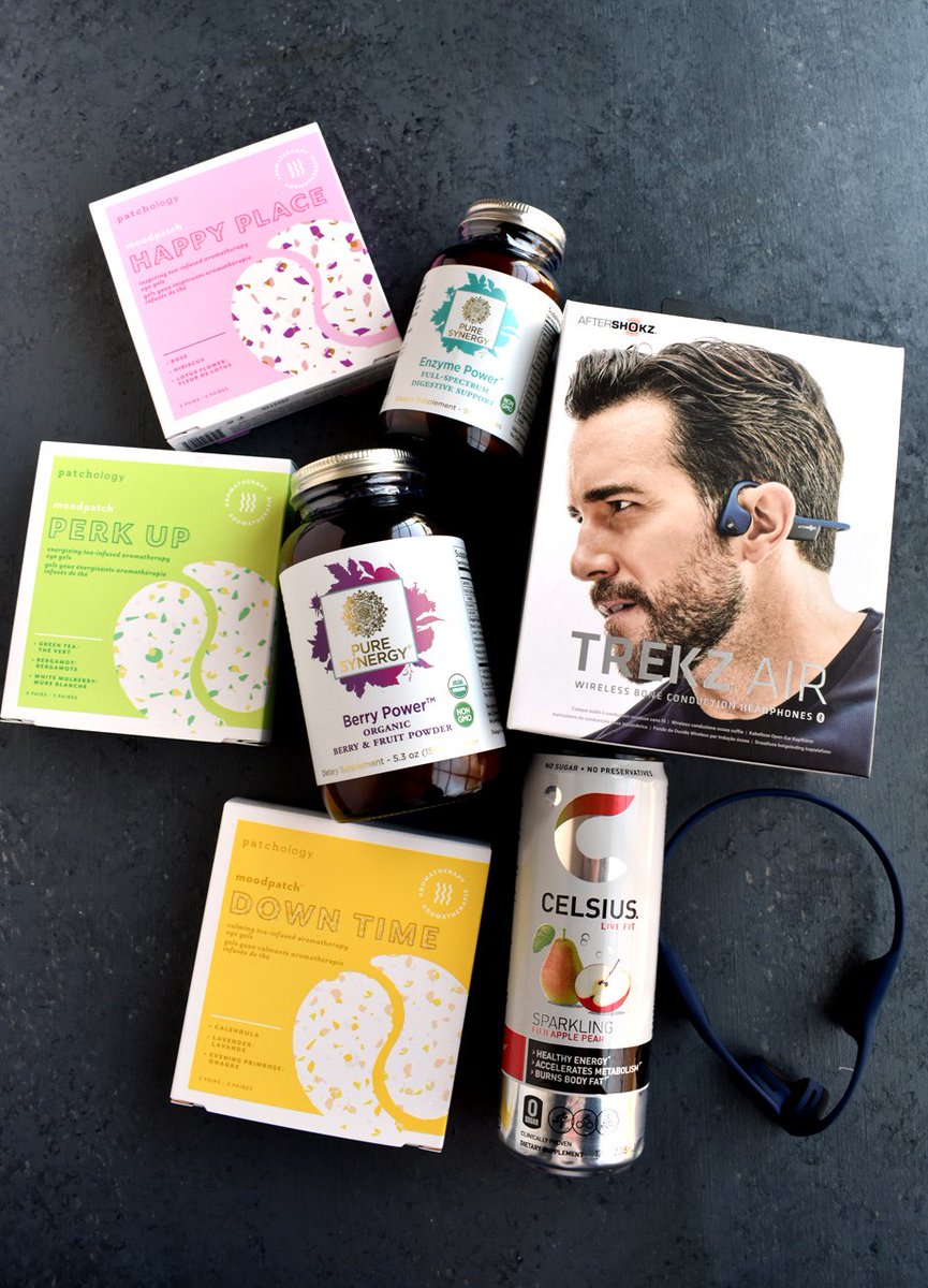 MInutritionist's tweet photo. New blog post: Products to Stay Active & Healthy this Spring including @Patchology eye gels, @aftershokz Trekz Air headphones, @puresynergy supplements and @CELSIUSOfficial energy drink. #BabbleBoxxSpringHealth #ad #patchology @BabbleBoxxTeam https://t.co/zKfrbfW5G8 https://t.co/GnqFiQq6LR