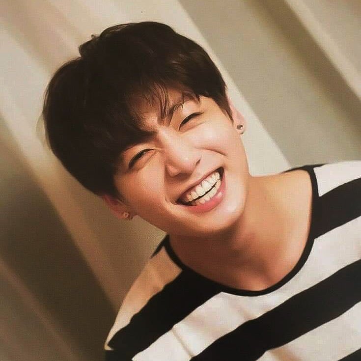 Vinhhhh5's tweet photo. Follow my accounts pls
#BBMAsTopSocial BTS @BTS_twt https://t.co/WtM0f6GMED