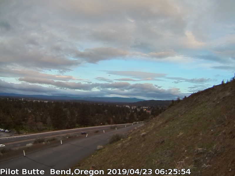 CentralOregonWX's tweet photo. Temps are starting off in the 40s with a few 50s. Today will bring another round of very nice PM temps with in & out clouds and low rain chances. Here is your #SchoolBusForecast. #ORwx
Online Weather Center >> https://t.co/0QIVgJxqFJ https://t.co/ylQhZlqwXr