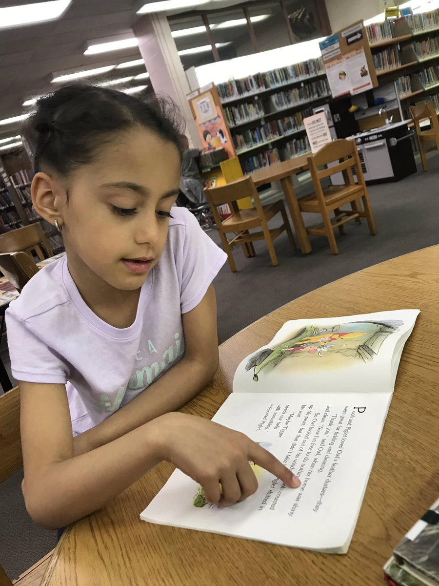 GleniPena's tweet photo. A perfectly quiet afternoon/evening at the library reading, coloring and playing. @2ndGradeJKO @PS66JKO #SpringBreakReadingChallenge https://t.co/OkxadbPBmK