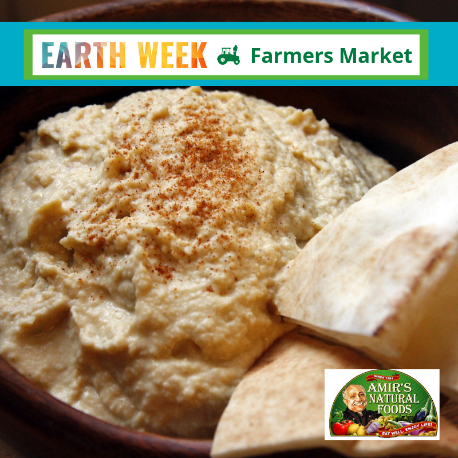 lifeatPTC's tweet photo. As part of #PTCEarthWeek, we’re hosting a variety of local businesses for a 3-day farmers market in the lobby of our Seaport HQ! Today we have Amir’s Natural Foods, XUA Brazilian Tonics, @wickedgoodbread &amp; Chase Hill Farm Cheese. #lifeatPTC #EarthDay2019 https://t.co/lEgAeSEmgh