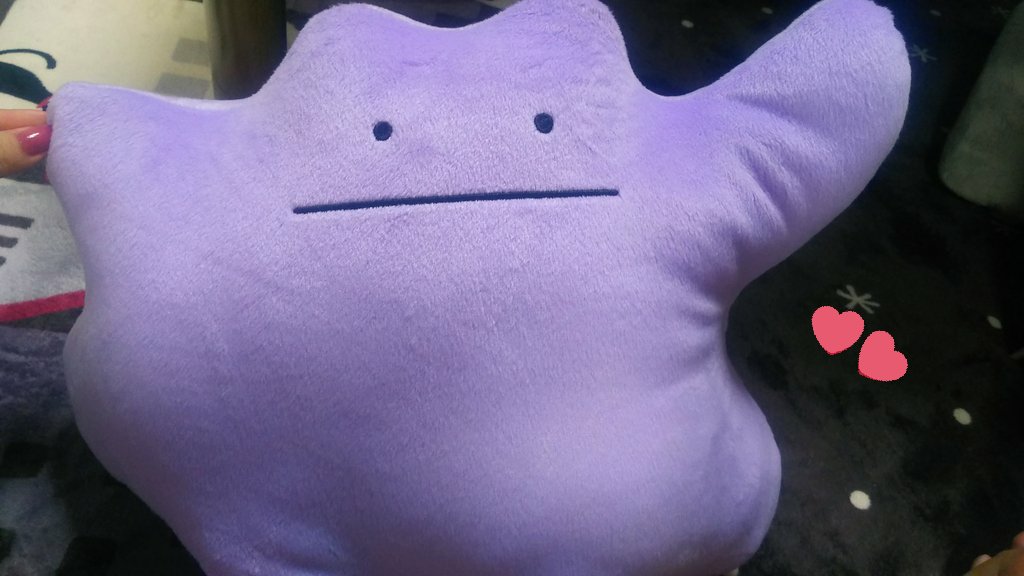 悲報 ワイジ オンラインクレーンゲームで大金を注ぎ込んで メタモンのぬいぐるみ を取ってしまう