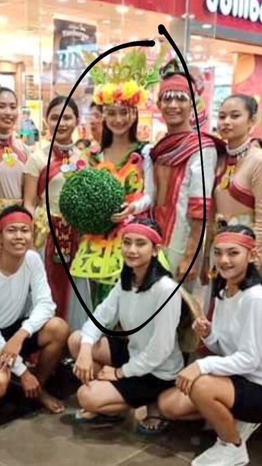 SheenaPEXERS's tweet photo. Sheena and Karina in one frame soonestttt

@PBBabscbn || Sheena Catacutan
#PBB8ThreeLittlePigs https://t.co/j5Q590lG9z