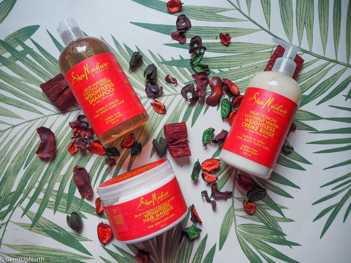 My current favourite hair care range from @SheaMoistureUK The Fruit Fusion range is perfect for summer >>> buff.ly/2Vk1U38 [Gifted] @SparklePRUK #SheaMoisture #FruitFusion #haircare #beautyblogger