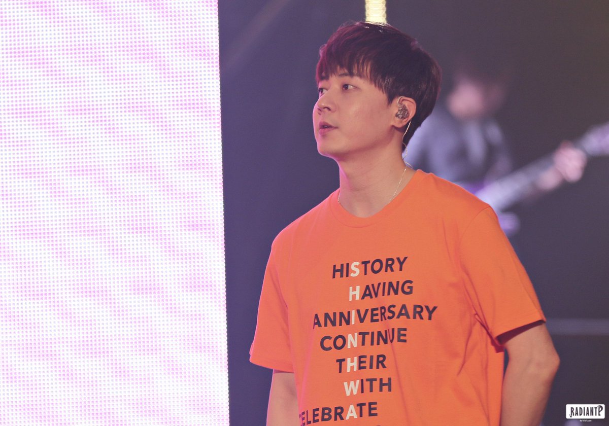 #신화 #앤디
잘생겼는데 또 귀여워 🙊