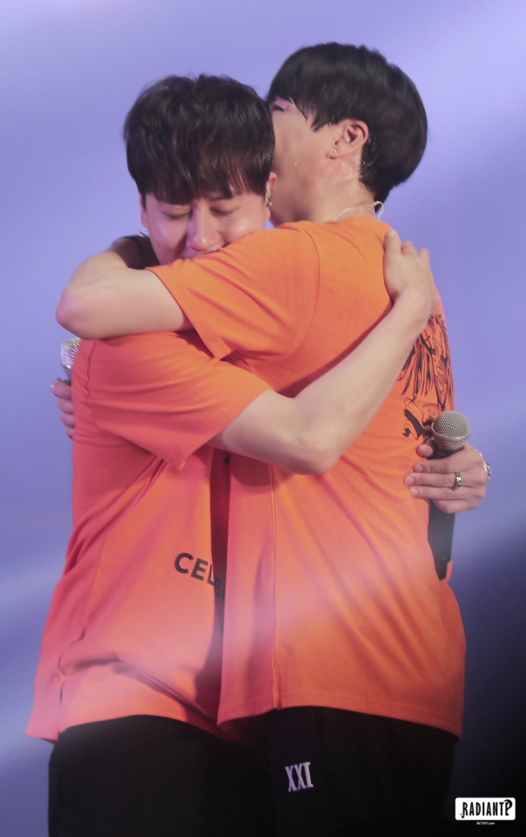 #신혜성 #앤디
수고했어 우리막내~ 넘치는 막내사랑 😊😊