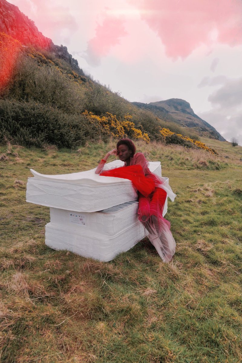 ⧉ PNG vibes tweet media