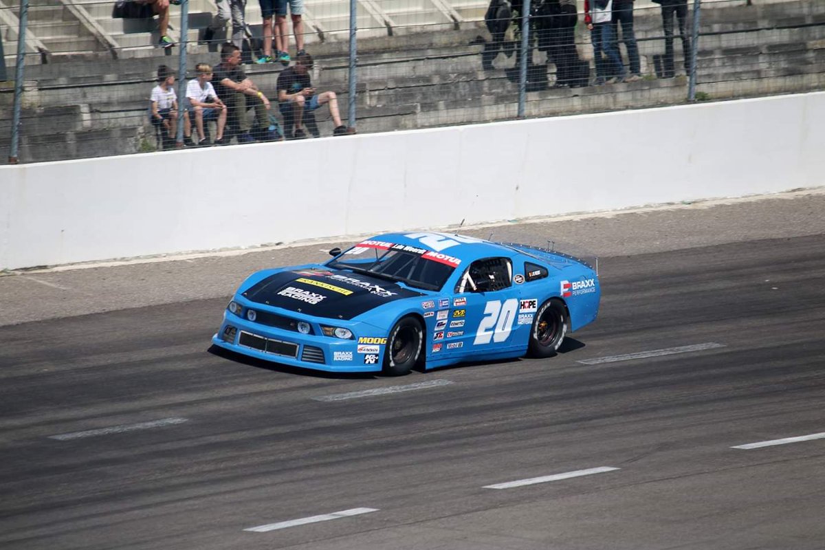 Great day at raceway Venray yesterday with the Braxx Performance Mustang #nascar #lmv8 #mustang