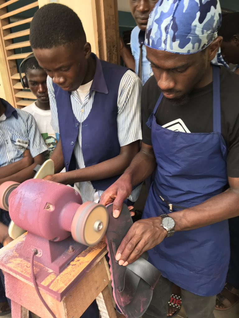 _Dannykunz's tweet photo. Thanks to @TEEINigeria for giving me the privilege of being the facilitator in charge of shoe making at #AdoptASkill project.
It was indeed a pleasure impacting the younger minds and preparing them for the future.
May God continue to bless our hustle 🙏🏽🙏🏽
@dnfootwear https://t.co/4t8OK57uUz
